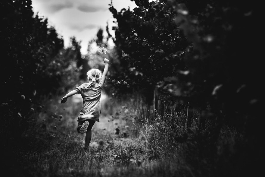 una-madre-fotografa-documenta-la-infancia-de-sus-hijos-sin-dispositivos-electronicos